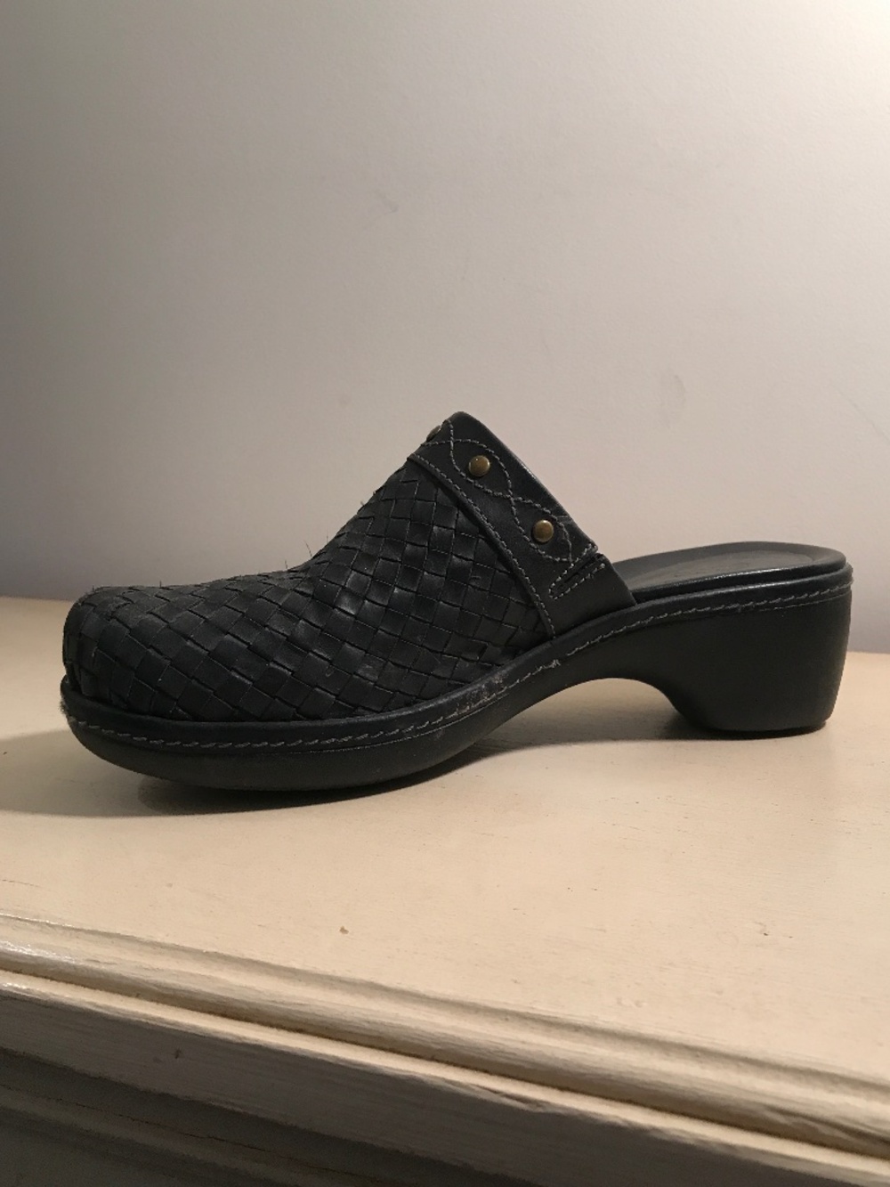 ECCO WOVEN LEATHER CLOGS